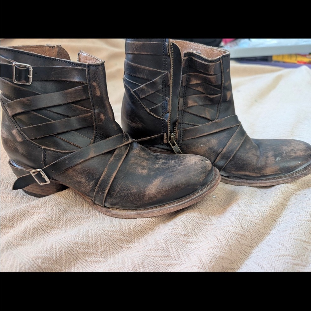 Freebird Distressed Black Ankle Boots